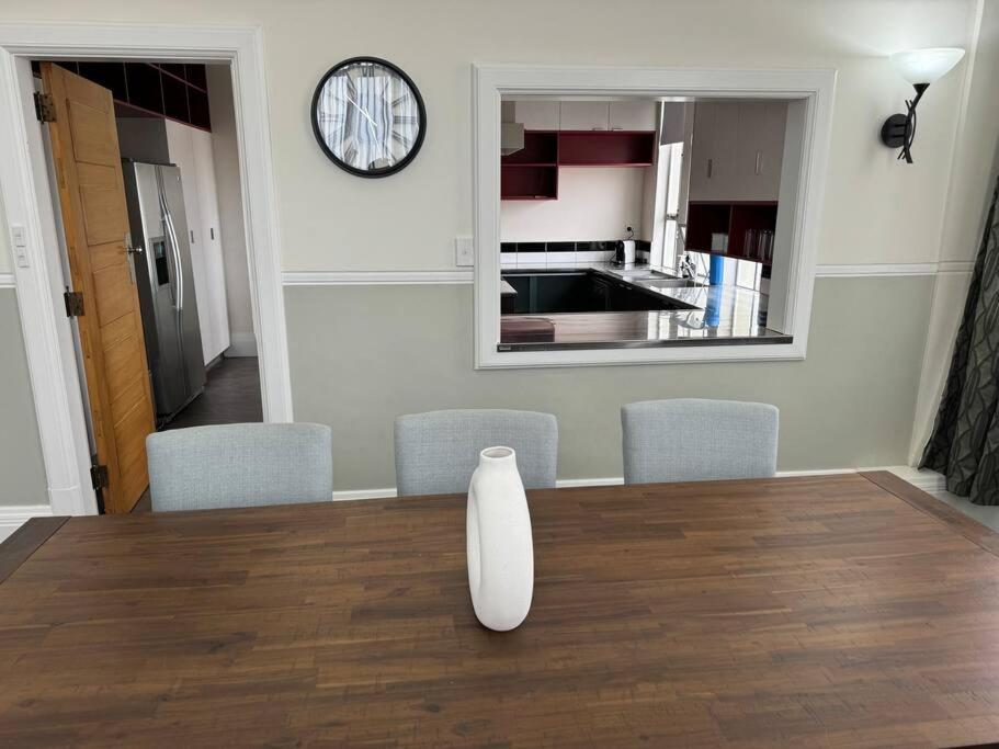 4 Large Bedroom Apartment In The City Hastings Esterno foto